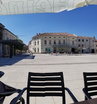 Fama Market Ajdovščina "NA PLACI"