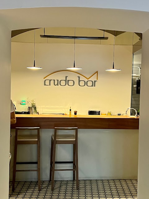 Crudo Bar