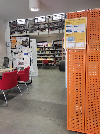 Biblioteca Comunale San Giorgio Bigarello - Sede Centro Culturale