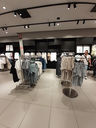 H&M