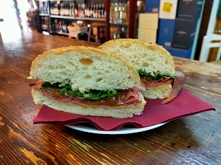 Enoteca Di Via Macerata Roma