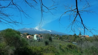 Pennisi, vista sull'Etna