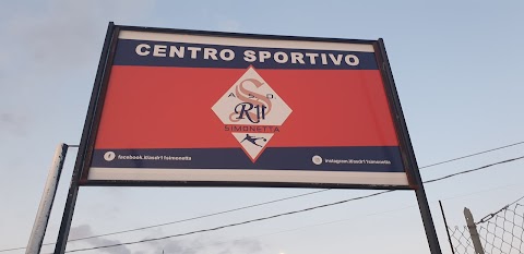 Campo di calcio R11