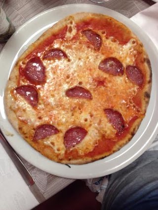 Pizza Litta