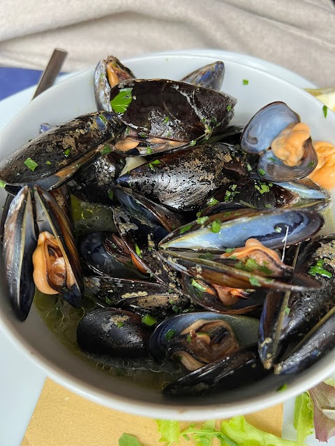 Ristorante La Taverna Del Capitano Di Roberto Scalia