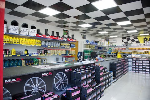 DS AUTOMOTIVE - Outlet dei Ricambi - Olio motore - Piantane Igienizzanti - Gommista- Batterie auto