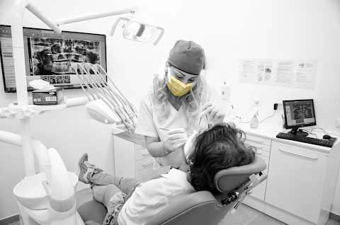 Francesco Saba - Clinica Odontoiatrica Nettuno