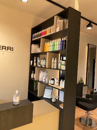 Andrea Ferri Hairstudio