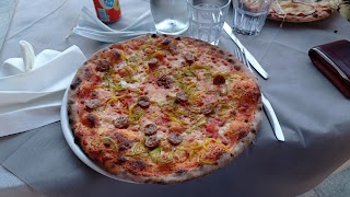 Pizzeria Ristorante "Il Portico"