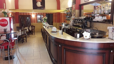 Cafe Joli