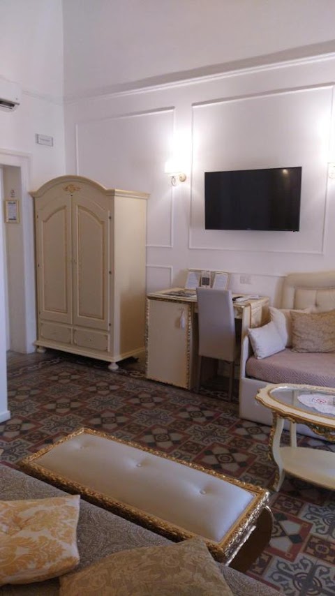 DONNA LUCREZIA B&B Boutique Hotel Style