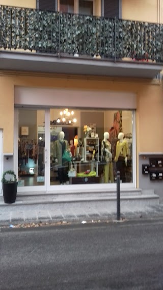 Milla Abbigliamento Di Ezia Freghieri