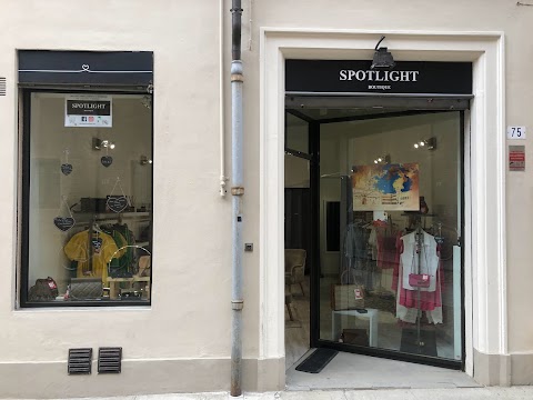 Spotlight Boutique Modena