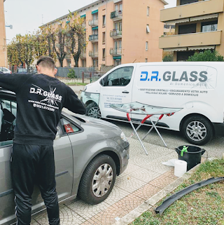 Riparazione vetri auto - Sostituzione vetri auto - DR Glass Pero