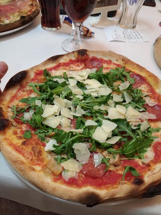 Al Mulino Pizzeria Trattoria