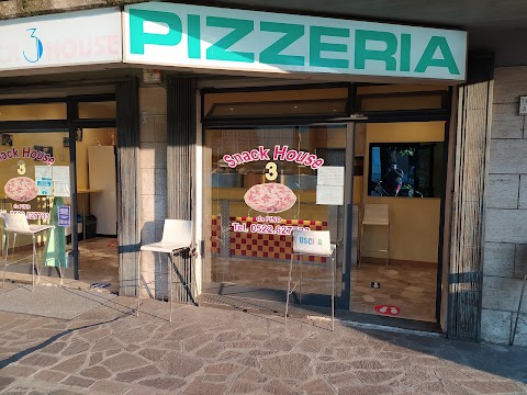 Pizzeria Snack House 3