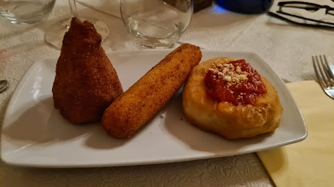 DOLFI Pizzeria Osteria