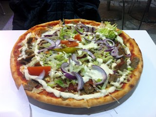 Hela Pizza Kebab