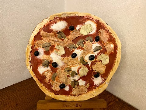 Pizza Al Volo