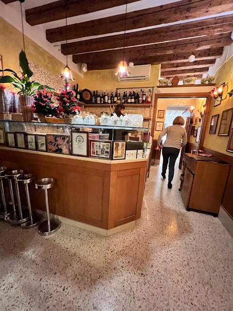 Osteria Oliva Nera