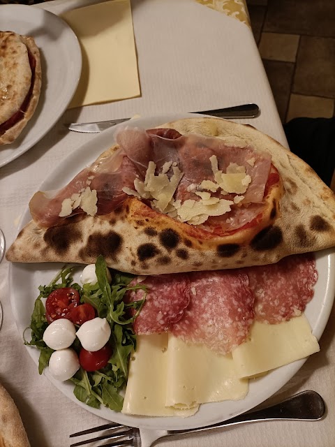 Ristorante - Pizzeria Bar La Villa