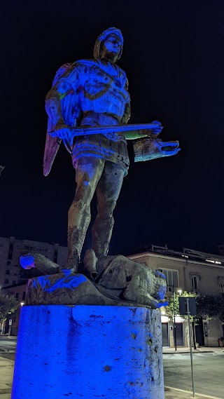 Statua di San Michele