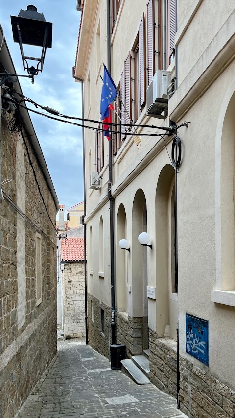 Gimnazija, elektro in pomorska šola Piran