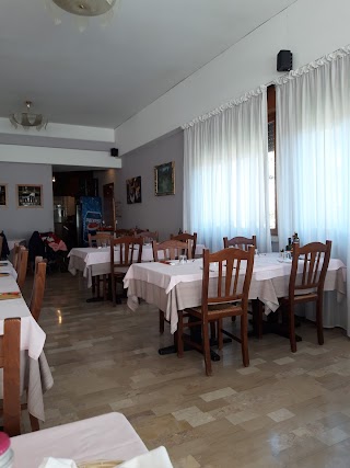 Bar Ristorante Pizzeria Quattro Cuori