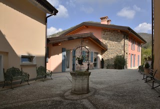 Borgo alla Sorgente, Lago di Garda, antica dimora