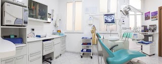 Polimedica NuovaDent Srl - Dentista a Melegnano - Odontoiatria ambulatoriale e pediatrica.