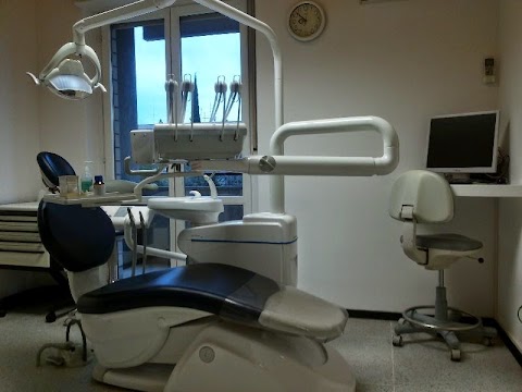 Studio Dentistico Laureti