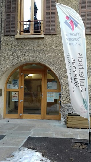 Office de tourisme d'Aiguilles et agence postale