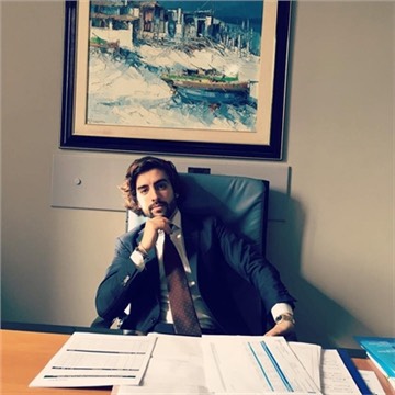 Matteo Bruzzese, Financial Advisor