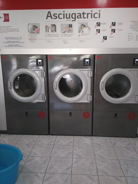 LG LAUNDRY - LAVANDERIA SELF SERVICE - COLLEFERRO