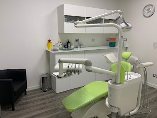 Studio Dentistico DENTAL WHITE