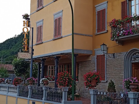 Albergo La Rosa (S.N.C.)