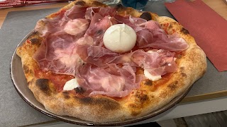 La Pizia Pizza & Ristò