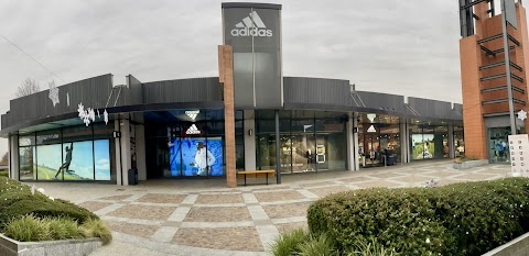 adidas Outlet Store Vicolungo