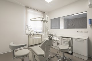 Studio Odontoiatrico - Dott.ssa Occhipinti Carla
