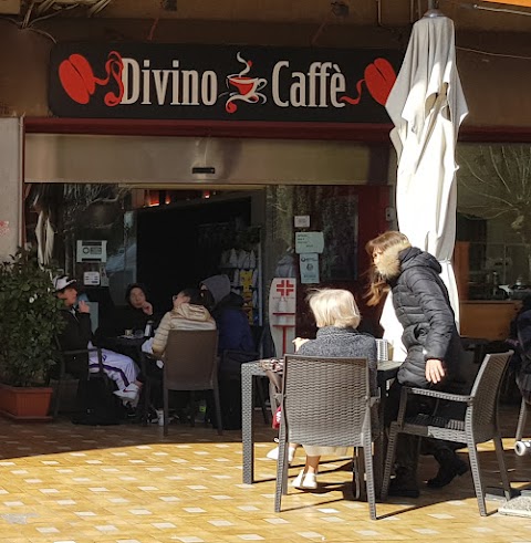 Divino Caffe'