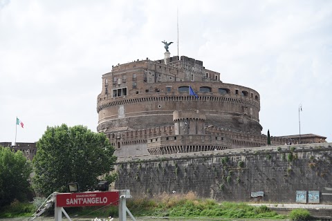 Rome Boat provided by The Voyager Srl