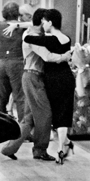 Scuola di Tango a Venezia, Mirano, Lezioni di tango, vals e milonga.Tango queer a cura di Laura Perale