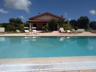 La mia piscina in campagna