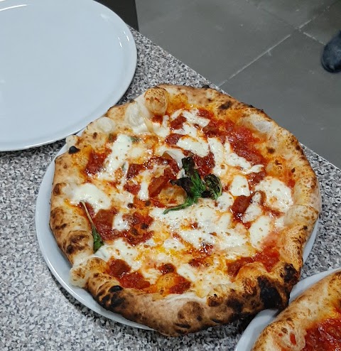 Pizzeria Napoli e Pizza