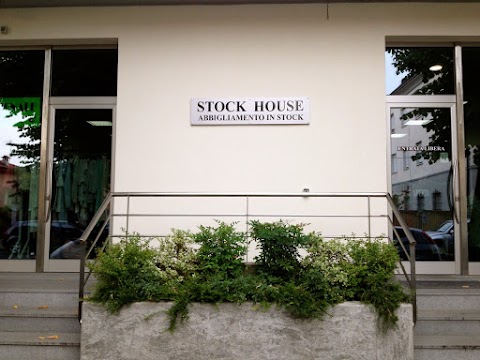 Stock House Di Simoncioni & C. Sas