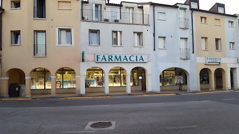 Farmacia Giara Sas del Dr. Giovanni Dal Cengio