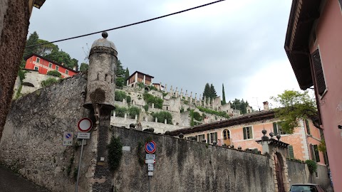 Albergo Giardino S.N.C. Di Eredi Perolini F.