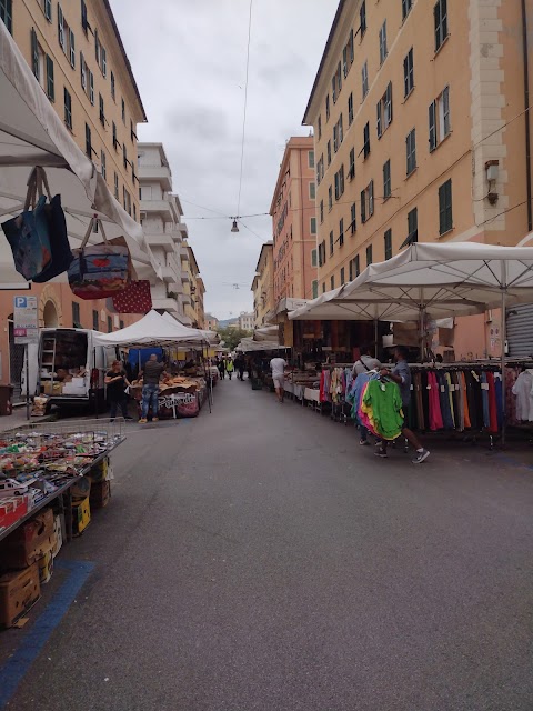 Basko Via Barabino, Genova Foce