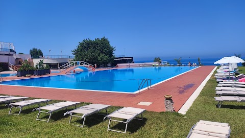 Hotel & Villaggio Torre Normanna