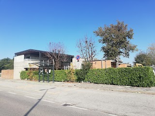 Scuola Primaria C.Battisti Di Campretto